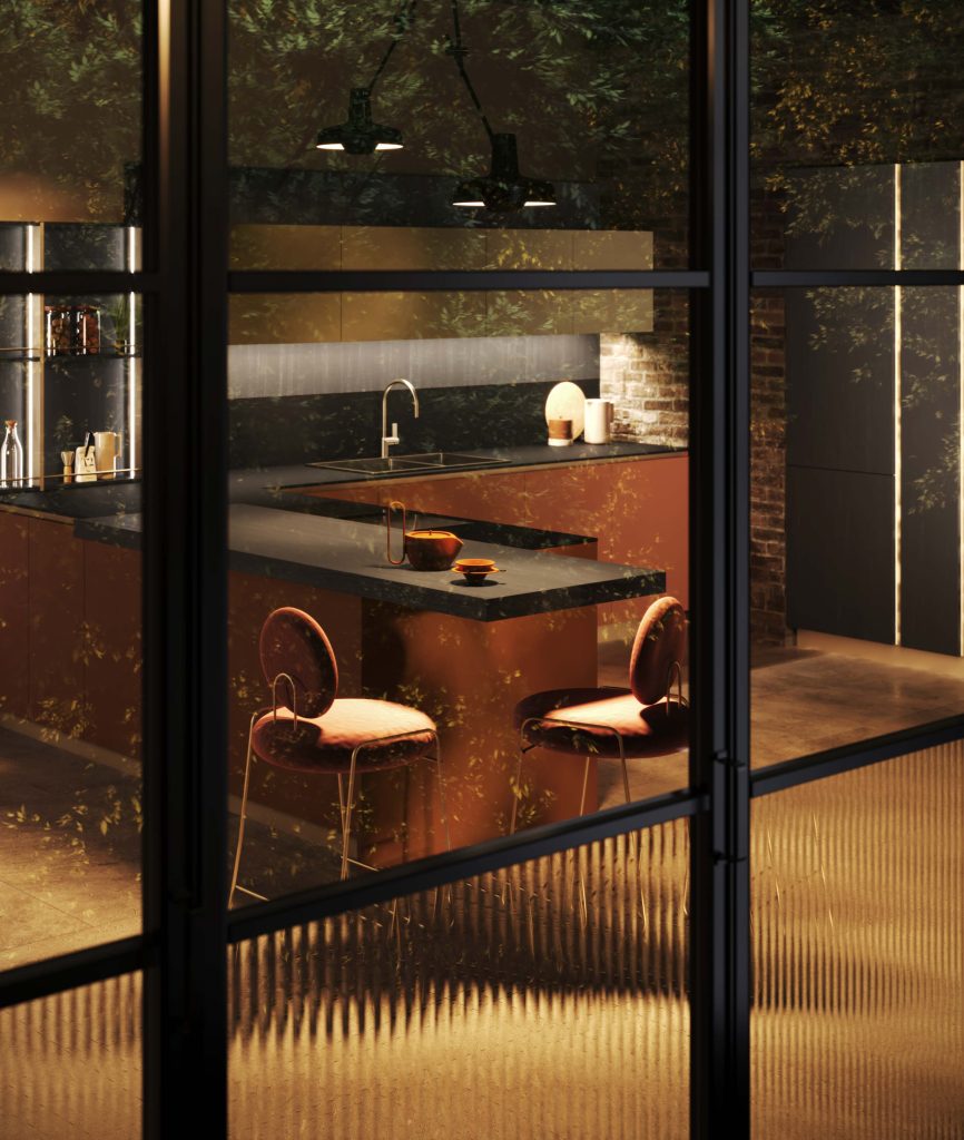 Veduta notturna attraverso la vetrata della penisola con sgabelli della cucina Modern & Design Ginevra di Ciao Cucine, finiture rovere scuro industrial